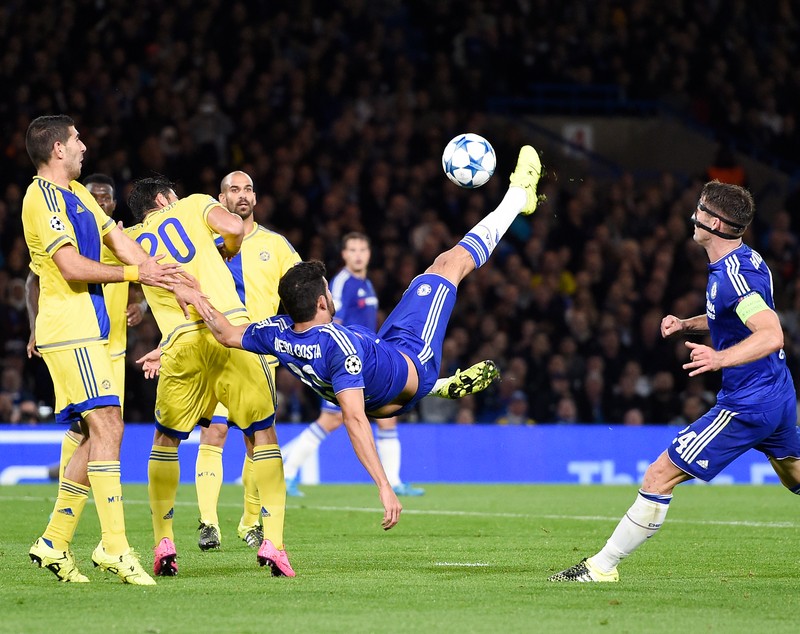LIGA CAMPIONILOR, TOATE REZULTATELE (etapa I): Arbitrul Ovidiu Haţegan l-a eliminat pe Olivier Giroud și l-a enervat pe Arsene Wenger. Arsenal a pierdut la Zagreb, iar Wenger a devenit primul manager din Anglia care a suferit 50 de înfrângeri în UCL / GALERIE FOTO & VIDEO
