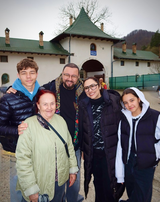 Unde au apărut Andra și Cătălin Măruță după ce au petrecut Paștele la Brașov: „Întâlnire de suflet”