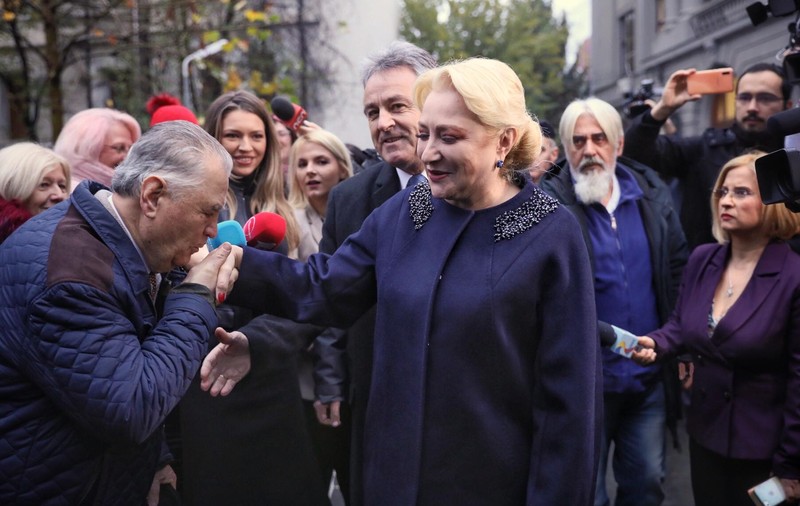 CTP comentează refuzul Vioricăi Dăncilă de a pleca din fruntea PSD: ”Are băgat până în măduvă ceaușismul rânced”