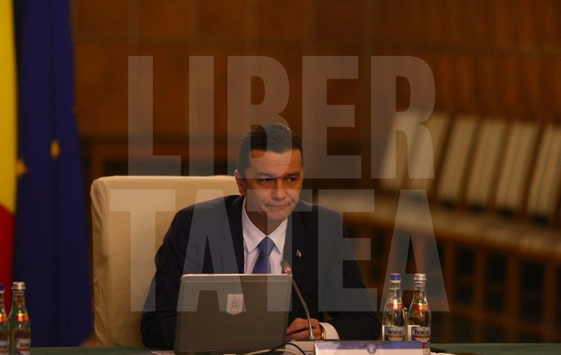 Guvernul nu renunță la Ordonanțe; Se ia în calcul inclusiv asumarea răspunderii în Parlament- surse
