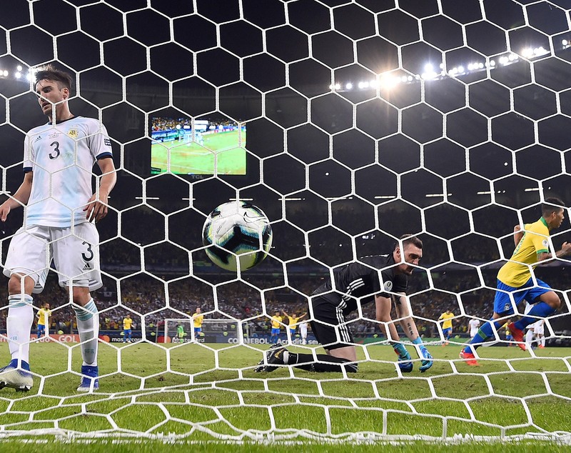 Argentinienii, eliminați, dar mândri. Scaloni: ”Am făcut un meci mare şi am fost superiori Braziliei”