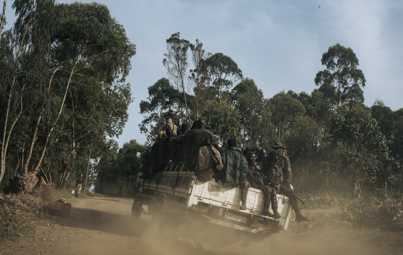 Derută în armata R.D. Congo: 25 de soldați au fost condamnați la moarte deoarece au fugit din calea rebelilor susținuți de Rwanda