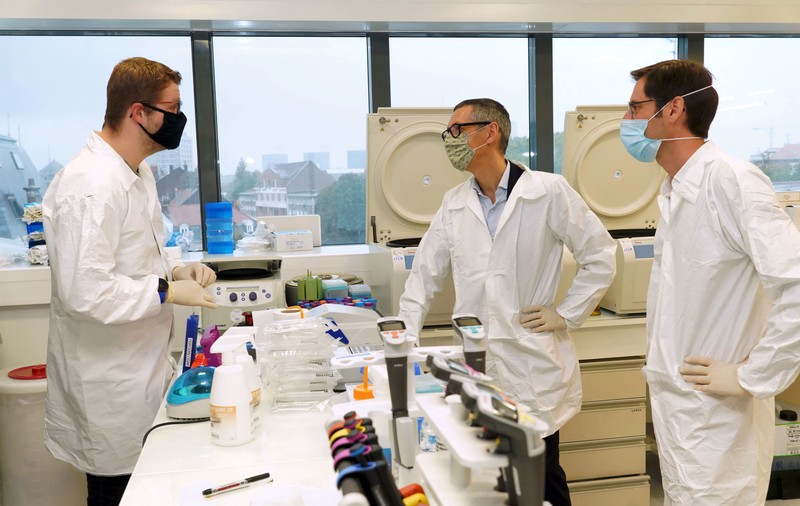 Institutul francez Pasteur anunță că renunță la cel mai avansat vaccin al său anti-Covid