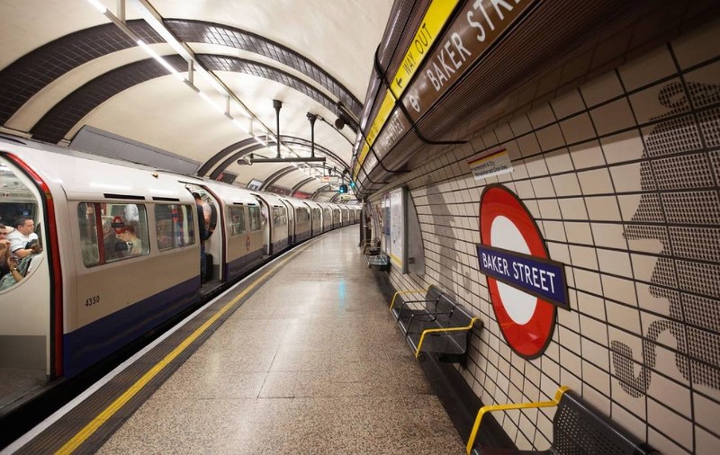 Călătoria de 57 de secunde din cea mai veche stație de metrou din lume care durează, de fapt, mai mult decât mersul pe jos, în Londra | VIDEO