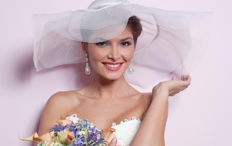 Narcisa sălbatică părăseşte România! Se mărită în Germania!