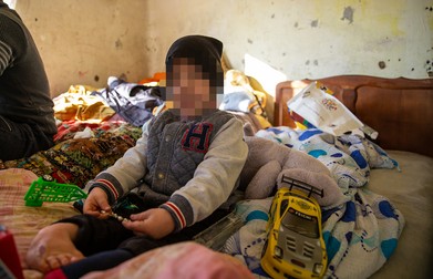Andrei, 7 ani. Are un handicap din nastere