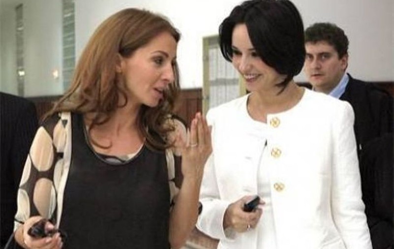 "PRIETENIA" dintre Mihaela Rădulescu şi Andreea Marin, DE POVESTE! Vezi ce GLUME circulă pe seama lor!