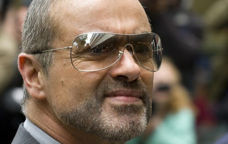 ACCIDENT MISTERIOS. George Michael SFIDEAZĂ MOARTEA. Vezi ce a păţit celebrul cântăreţ