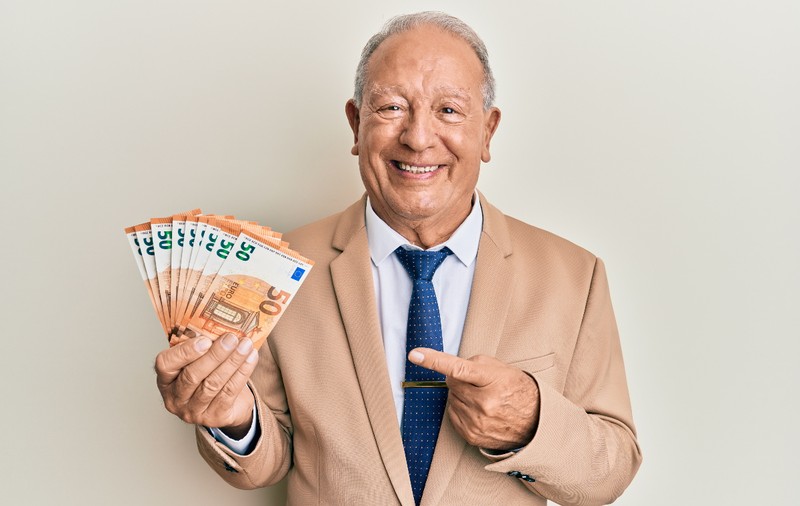 Averea pensionarilor din Europa, de la zeci de mii la peste un milion de euro. România, absentă din analiză
