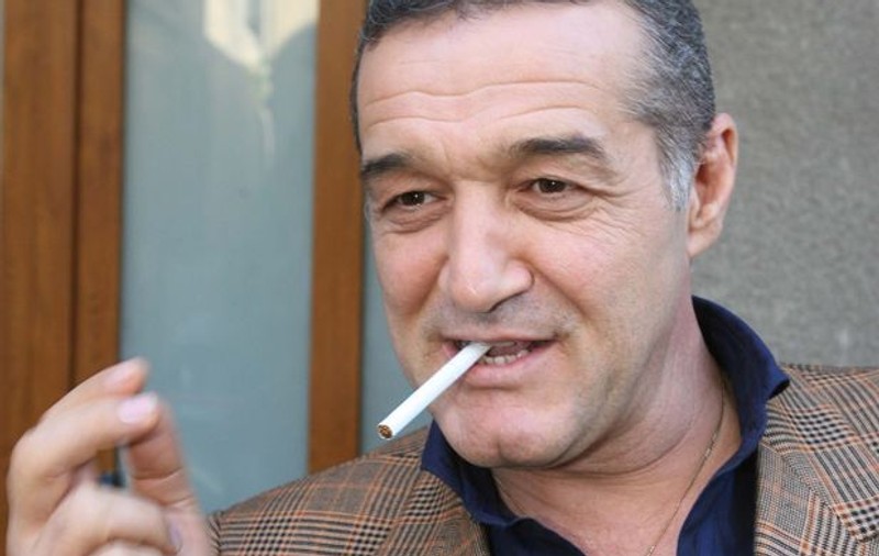 Gigi Becali vinde Steaua