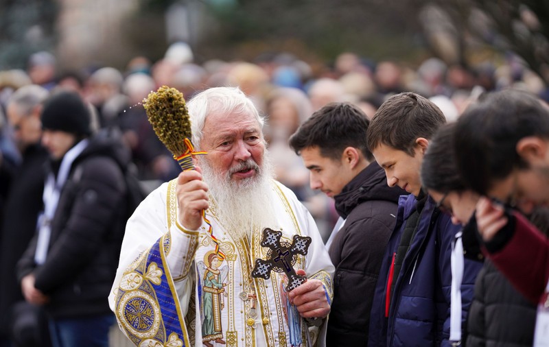 Un important lider din Biserica Ortodoxă Română, de acord ca Paștele să fie sărbătorit în același timp cu catolicii: „Ar fi minunat dacă s-ar trece pe stil nou”