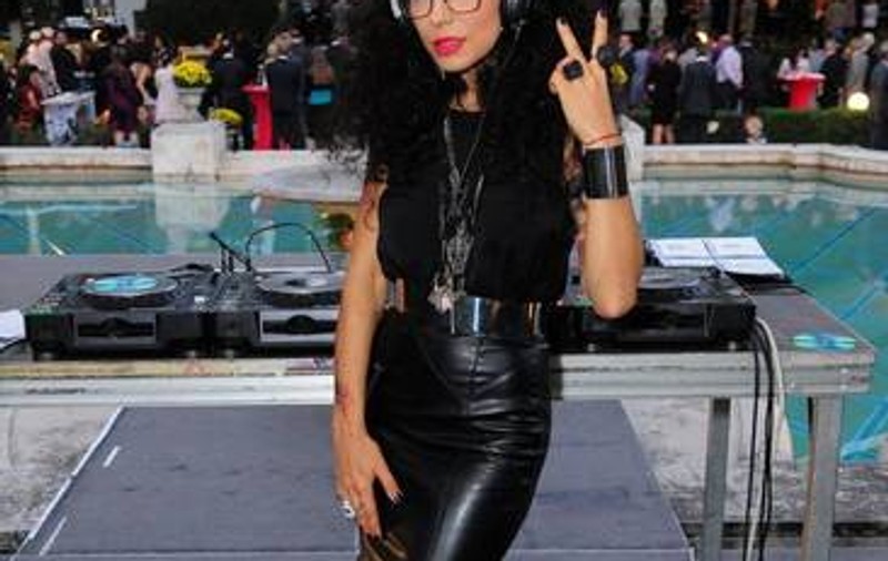 DJ Wanda, siluetă de model datorită legumelor: "Între mine şi vegetale s-a legat o prietenie pe viaţă!"