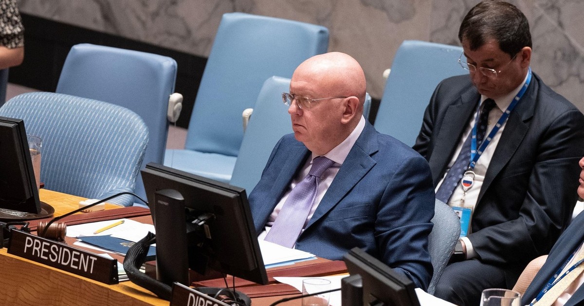Vasili Nebenzia, în prim-plan, reprezentantul Rusiei la ONU Foto: Profimedia