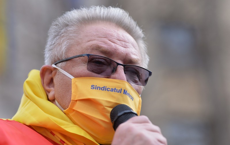 Ce acuzații i se aduc lui Ion Rădoi, liderul sindicatului de la metrou, plasat sub control judiciar