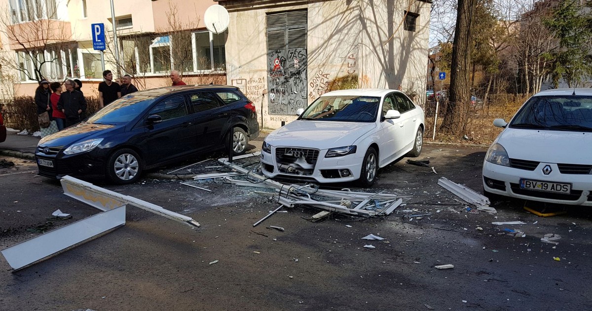 Explozie într-un apartament din Braşov. O persoană a suferit arsuri
