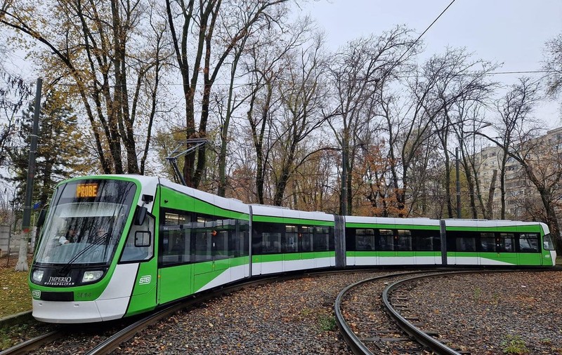 Primele 15 tramvaie Astra vor circula de sâmbătă, anunță STB. „Fiecare va avea controlor dedicat”