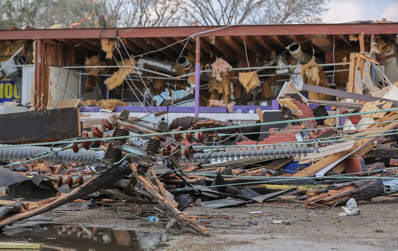 Tornade în statul american Louisiana: Cel puțin 40 de oameni au fost răniți | FOTO