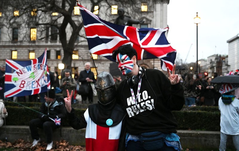 Brexitul a pus capăt unei istorii de 47 de ani și a lăsat un mare semn de întrebare: ce urmează pentru UK și UE?