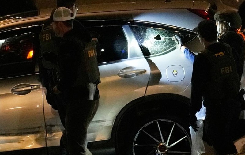 Un agent ICE îmbrăcat în civil a tras 7 focuri asupra unei mașini în care era un copil de 5 ani, la New York