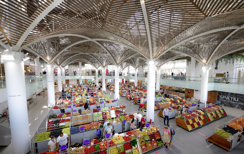 Piața Sudului a fost inaugurată astăzi. O clădire complet tehnologizată