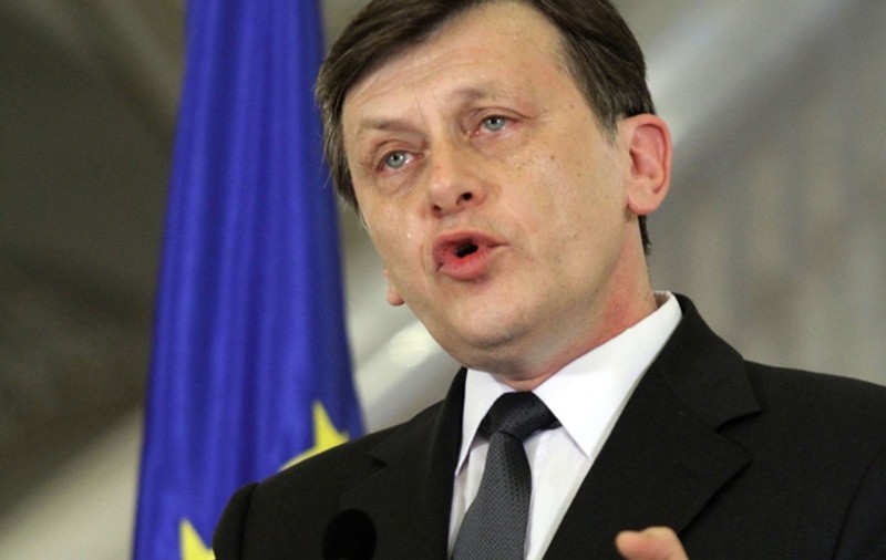 ANUNŢUL-BOMBĂ al lui ANTONESCU pentru români. Cea  mai proastă veste pe care o dă de când e preşedinte interimar