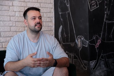 Regizorul Bobi Pricop este foarte apreciat de tinerele generații. Foto: Vlad Chirea / Libertatea