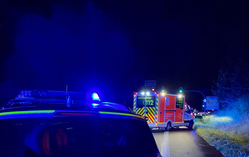 Un șofer beat s-a culcat în camionetă, pe banda de viteză a unei autostrăzi din Germania: „Un miracol că n-a fost niciun accident”