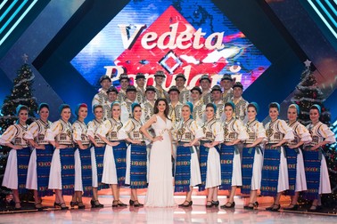 Iuliana Tudor prezintă în ajunul Revelionului finala emisiunii Vedeta populară