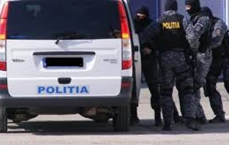 Campioane de arte marțiale, implicate în trafic de persoane