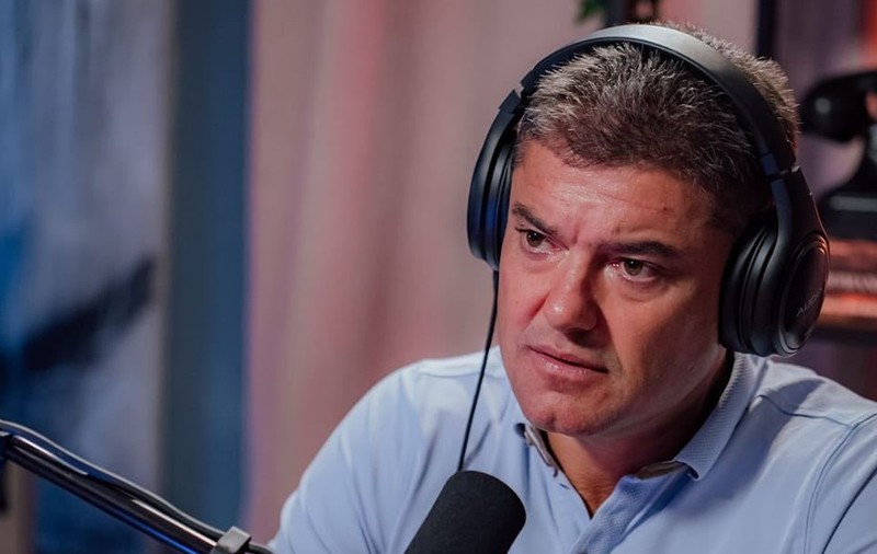 Cristian Boureanu spune că a fost înșelat de prima soție cu nașul lor de cununie. Chiar de la el a aflat: „Vorbesc cu ea acum”