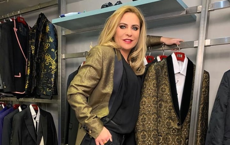 Adina Buzatu îmbracă bine bărbații, dar iată cine sunt cei trei pe care i-ar prefera dezbrăcați
