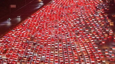 autostrada-Beijing–Hong-Kong–Macao-blocata-saptamana-de-aur-china-9-octombrie-2025