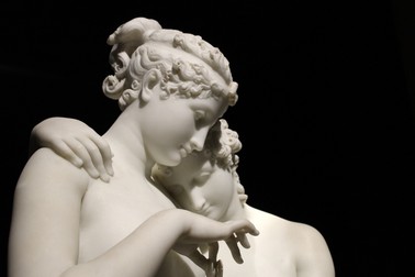Statuia lui Cupidon și a lui Psyche