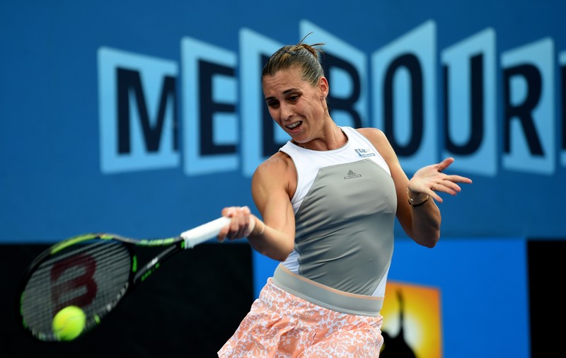 Drumul lui Halep e mai uşor. ^Unsprezece favorite eliminate în primul tur la Australian Open