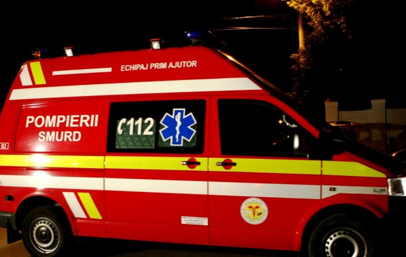 Un vrâncean și-a tăiat venele după ce soția sa i-a cerut divorțul. Femeia a plecat de acasă cu cei șapte copii
