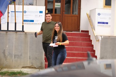 George Simion și Ilinca Munteanu au venit venit cu treburi la primărie