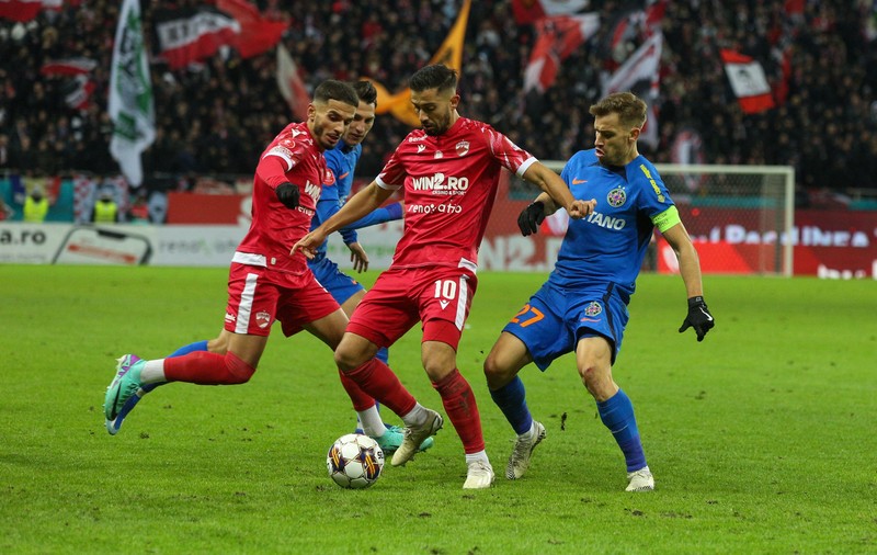 FCSB s-a impus în „Eternul derby” și are cinci puncte avans față de CFR Cluj. Dinamo este la a treia înfrângere consecutivă