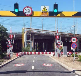 Drumul provizoriu ce trece pe sub pasajul Socola cu trecere la cal ferată. Sursa foto: Primăria Iași