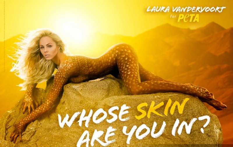 Foto | Încă o frumuseţe, goală pentru PETA: Laura Vandervoort