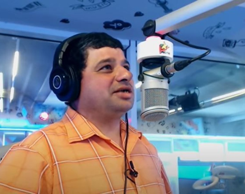 Cine este Tudorel Popa de la „iUmor” sezonul 13. A făcut senzație pe scena „Românii au talent”, în urmă cu mai mulți ani