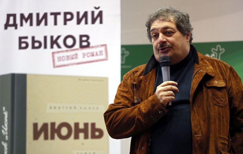 Agenții FSB suspectați că l-au otrăvit pe Navalnîi, acuzați că au încercat să asasineze un poet critic la adresa lui Putin