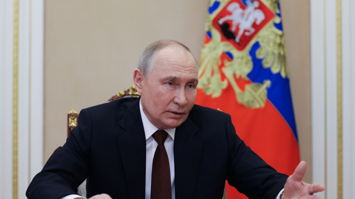 Președintele rus Vladimir Putin prezidează o întâlnire cu membrii Consiliului de Securitate prin videoconferință la Kremlin, Moscova, Rusia