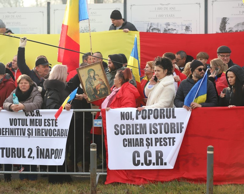 Posibilă explicație pentru absența lui Călin Georgescu de la protestul organizat chiar de el: „Orice, numai violențe să fie. Eventual cu vărsare de sânge”