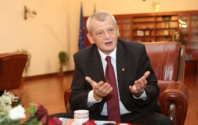 Oprescu ia la puricat toate depozitele de la periferia Capitalei