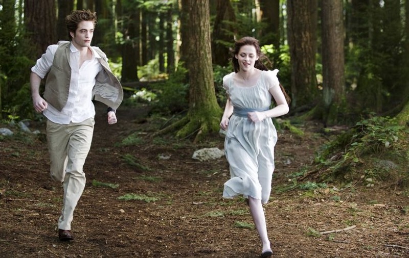 Robert Pattinson este foarte gelos