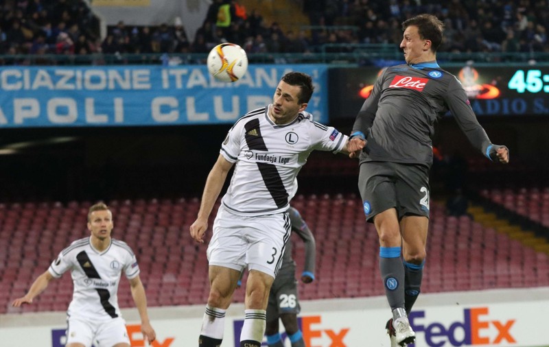 Europa League. Trei români s-au calificat în şaisprezecimile de finală: Mircea Lucescu, Ciprian Tătărușanu şi Vlad Chiricheș. Partizan, lovită de blestemul Stelei