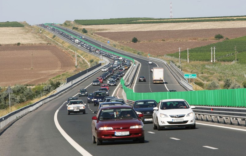 Sfaturi practice despre cum să conduci în siguranță pe caniculă. Ce să nu faci niciodată