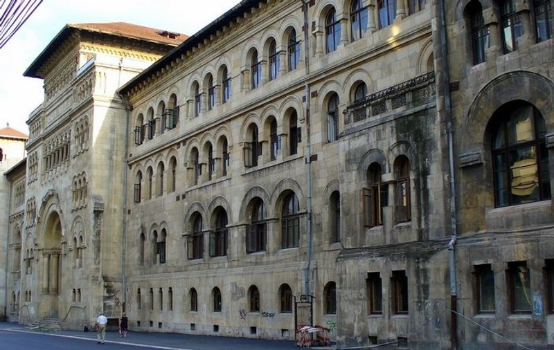 Un punct în plus la examen pentru cei care au mers la vot! Cum și-a îndemnat o profesoară de la Facultatea de Arhitectură din București studenții să voteze
