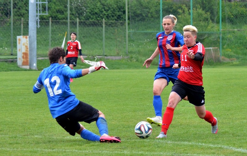 Fotbal feminin: Olimpia Cluj a câștigat derby-ul Ardealului cu ASA Tg. Mureș. ”Ne-a scuturat la pauză, în vestiar”