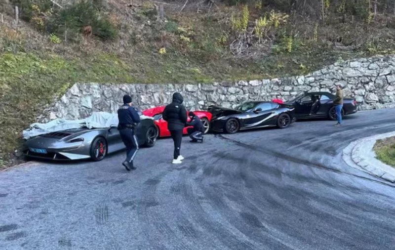 Cel mai scump accident din toate timpurile, pe o șosea montană din Austria: „Mașini de 7 milioane de euro, pagube de 1,8 milioane de euro”